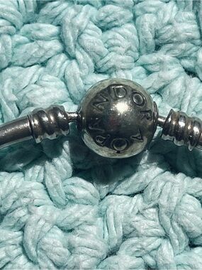 Pandora Silver Ball Clasp Bracelet with Polished Finish